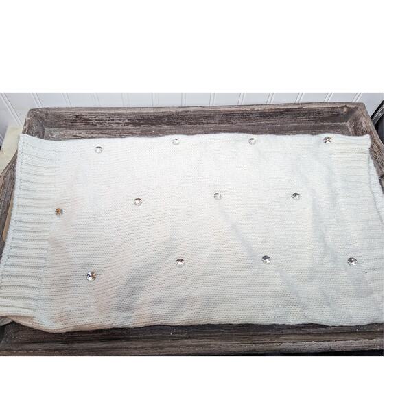 Victoria's Secret Soft White Knit Tube Infinity Scarf with Rhinestones One Size - Picture 3 of 3